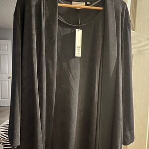 Chico's Elegant gray Cape Jacket and tank